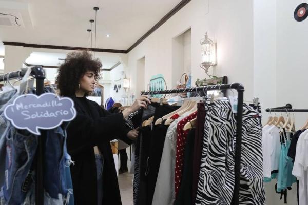 Flea market aims to make fashion more sustainable