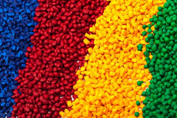 Multicoloured plastic pellets