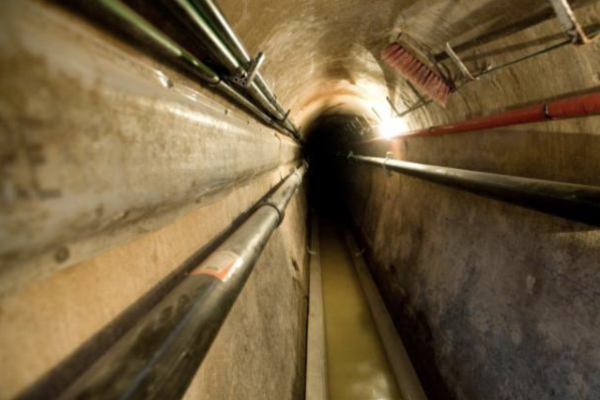 Tunnel underground for water